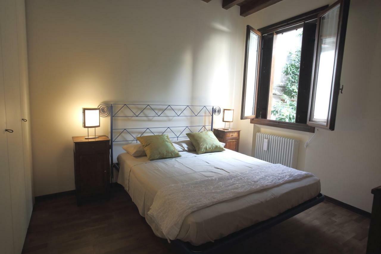 Dimora Cecilia, Nel Cuore Della Citta Vicenza Exterior foto